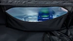 Izolowana kieszeń chłodząca torby Wilson Duffle Bag z napojem w środku
