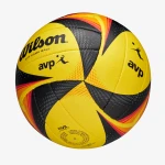 Widok boczny piłki Wilson OPTX AVP Official Game Ball z logo Wilson i AVP