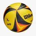 Perspektywiczne ujęcie piłki Wilson OPTX AVP Official Game Ball z dynamicznym wzorem graficznym