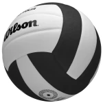 Piłka siatkowa Wilson PRO Tour z czarno-białymi panelami, przeznaczona do rozgrywek halowych i plażowych.