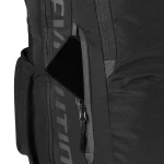 Bezpieczna kieszeń na telefon w plecaku Wilson Evolution Gearpack