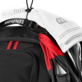 Praktyczny haczyk na odzież w plecaku Wilson Evolution Gearpack Scarlet