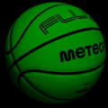 Piłka do kosza Meteor Ghost Holo – fluorescencyjna powłoka świecąca w ciemności