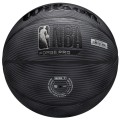Wilson piłka do koszykówki Forge Pro NBA czarna tekstura i detale