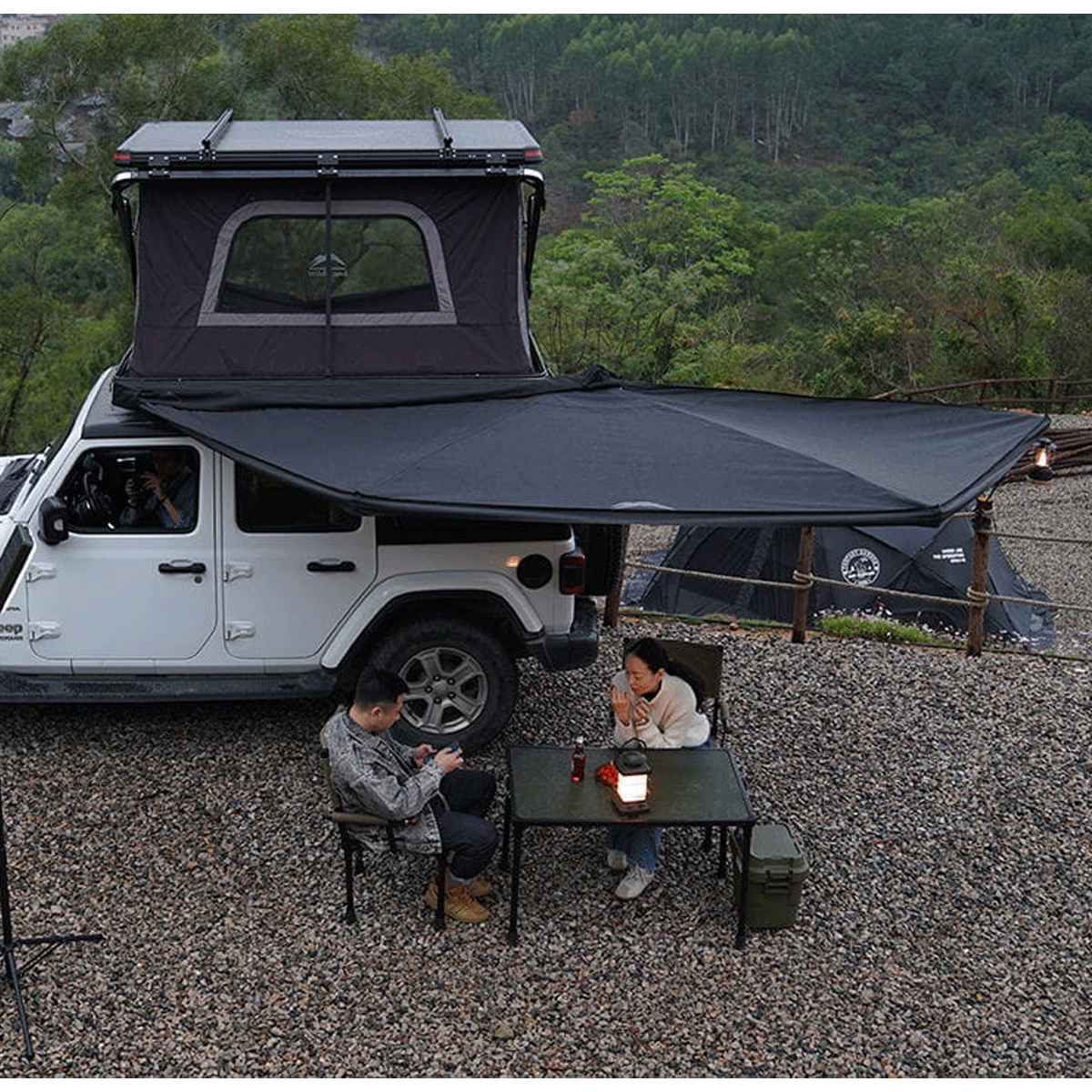 Markiza batwing 180 stopni Wild Land
